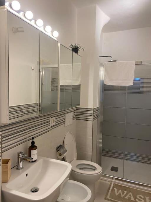 Gianfranco - City Center Apt フィレンツェ エクステリア 写真
